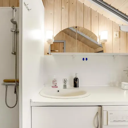 Amazing Home In Oksbol With Sauna * Oksbøl
